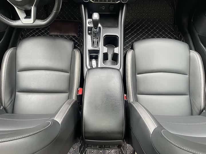 Фото 13 - Nissan Sylphy