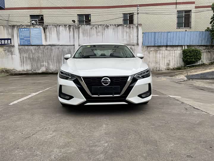 Фото 3 - Nissan Sylphy