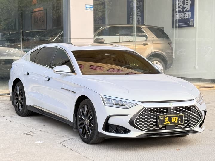 Фото 3 - BYD Han