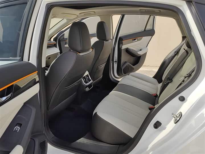 Фото 16 - Dongfeng Aeolus Yixuan Max