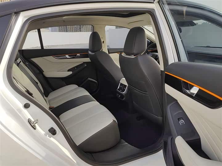 Фото 17 - Dongfeng Aeolus Yixuan Max