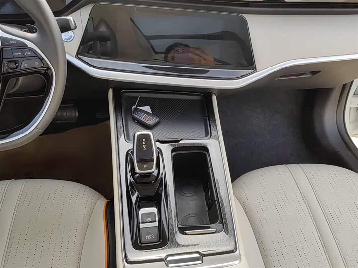 Фото 18 - Dongfeng Aeolus Yixuan Max