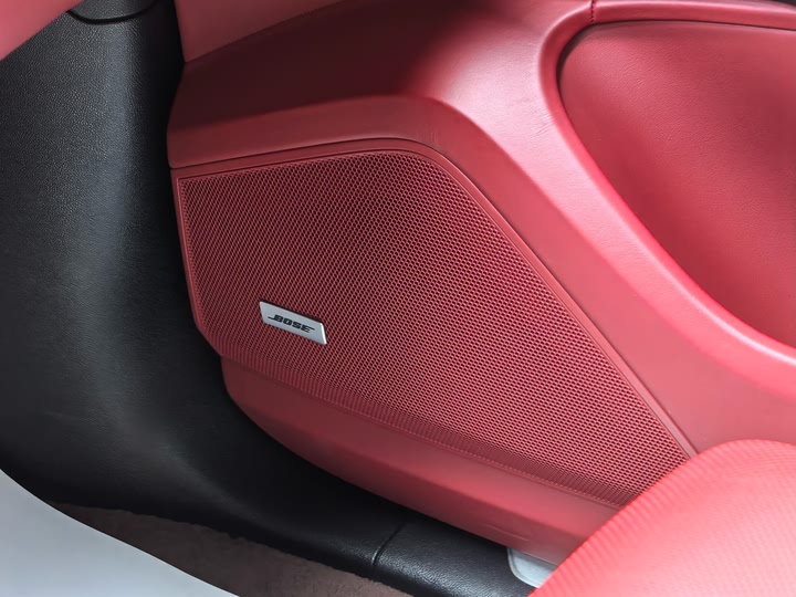 Фото 16 - Porsche Cayenne