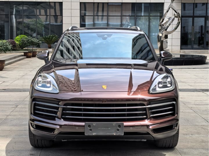 Фото 2 - Porsche Cayenne