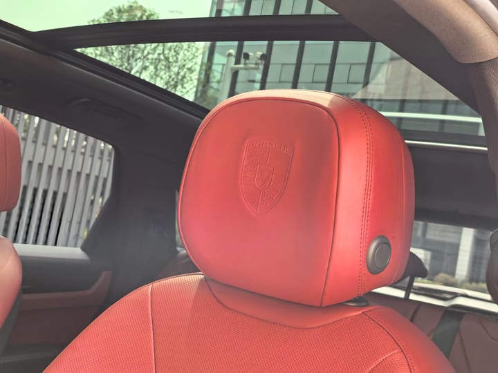 Фото 26 - Porsche Cayenne