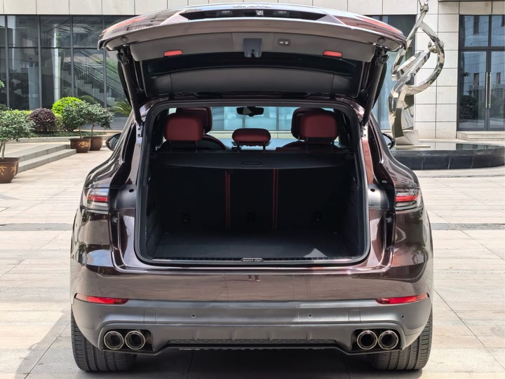 Фото 6 - Porsche Cayenne