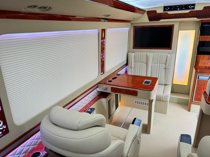 Фото 16 - Hongqi Guoyue