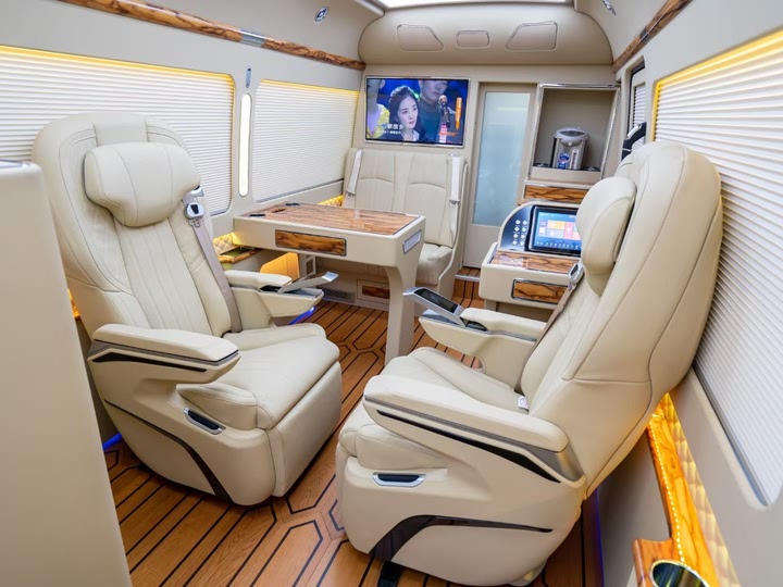 Фото 26 - Hongqi Guoyue