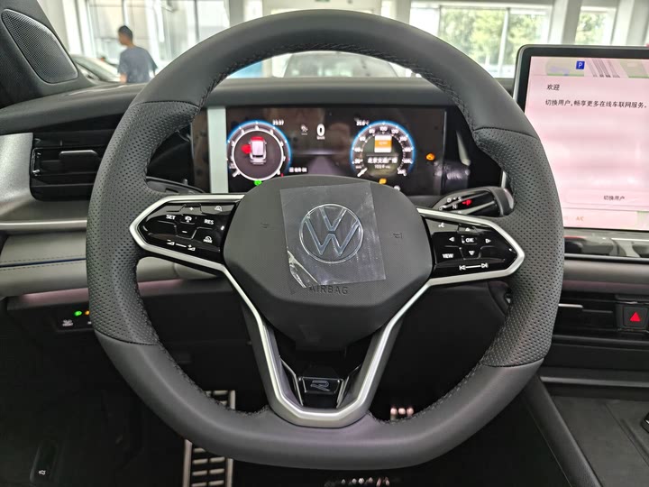 Фото 10 - Volkswagen Tayron