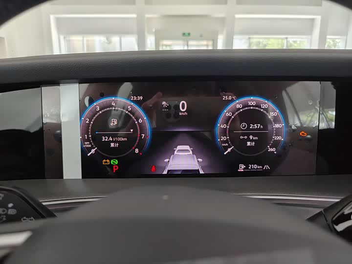 Фото 11 - Volkswagen Tayron