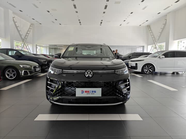 Фото 2 - Volkswagen Tayron