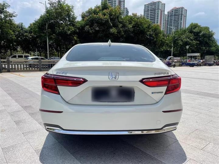 Фото 6 - Honda Inspire