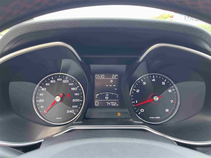 Фото 7 - MG Motor 6