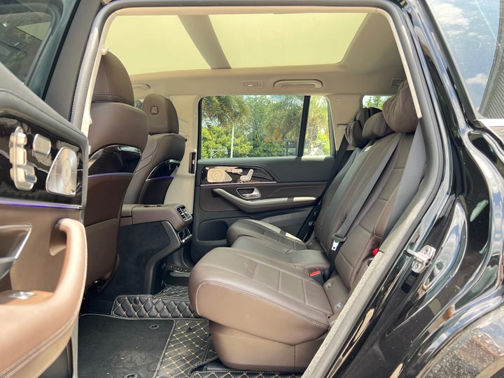 Фото 8 - Mercedes-Benz GLS-Class