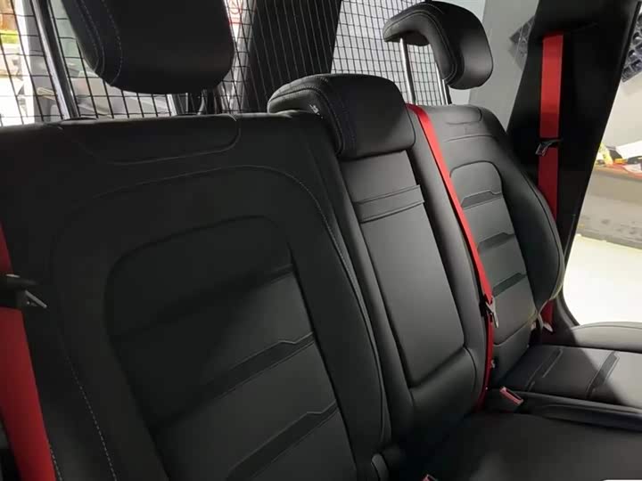 Фото 5 - Mercedes-Benz G-Class AMG