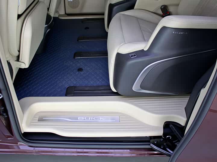 Фото 27 - Buick GL8 ES