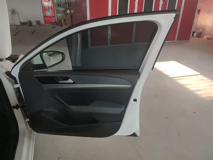 Фото 26 - Volkswagen Lavida