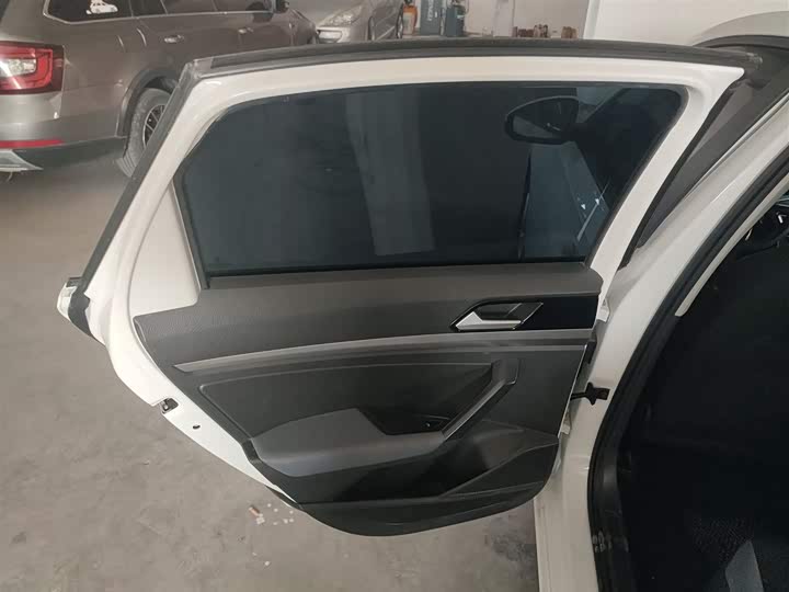 Фото 29 - Volkswagen Lavida