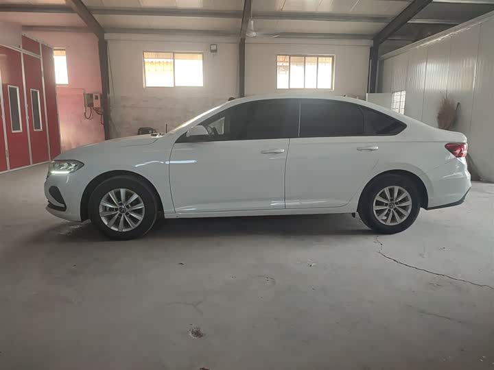 Фото 5 - Volkswagen Lavida