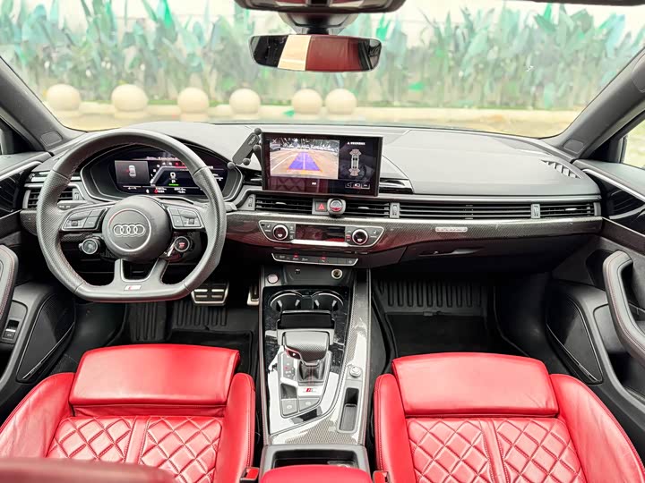 Фото 7 - Audi S4