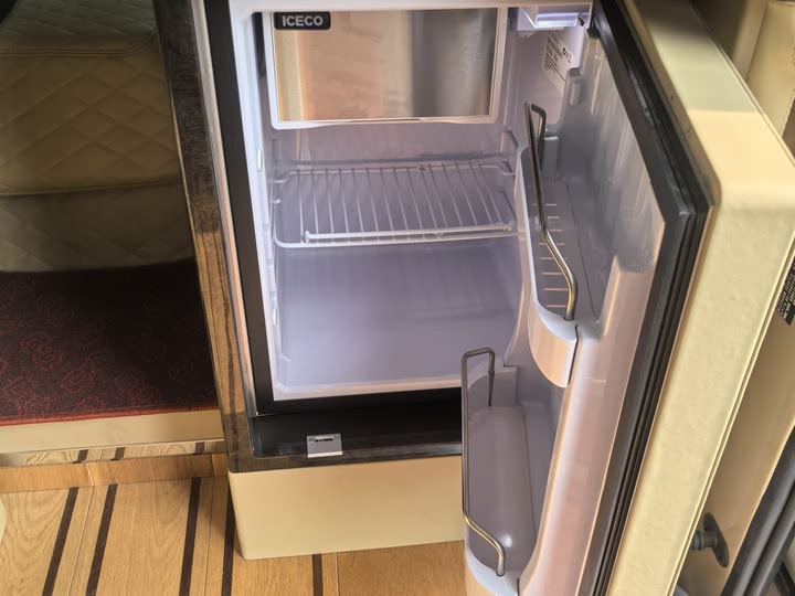 Фото 10 - Toyota Coaster