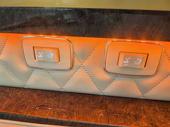 Фото 15 - Toyota Coaster