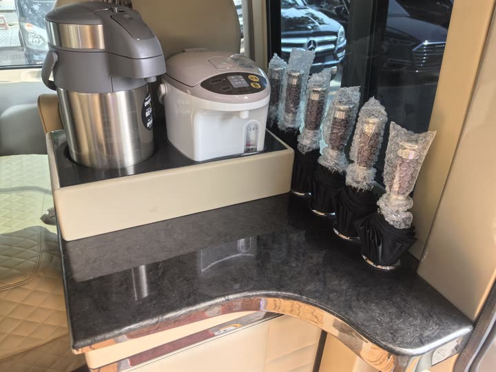 Фото 9 - Toyota Coaster