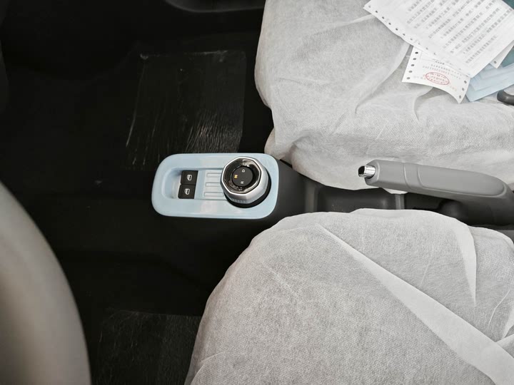 Фото 12 - Geely Galaxy Panda Mini