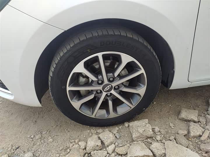 Фото 23 - Chery Arrizo 5