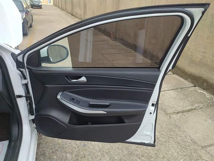 Фото 26 - Chery Arrizo 5