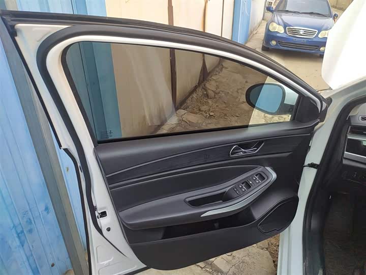 Фото 28 - Chery Arrizo 5