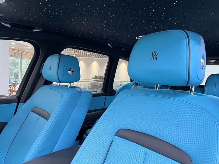 Фото 7 - Rolls-Royce Cullinan