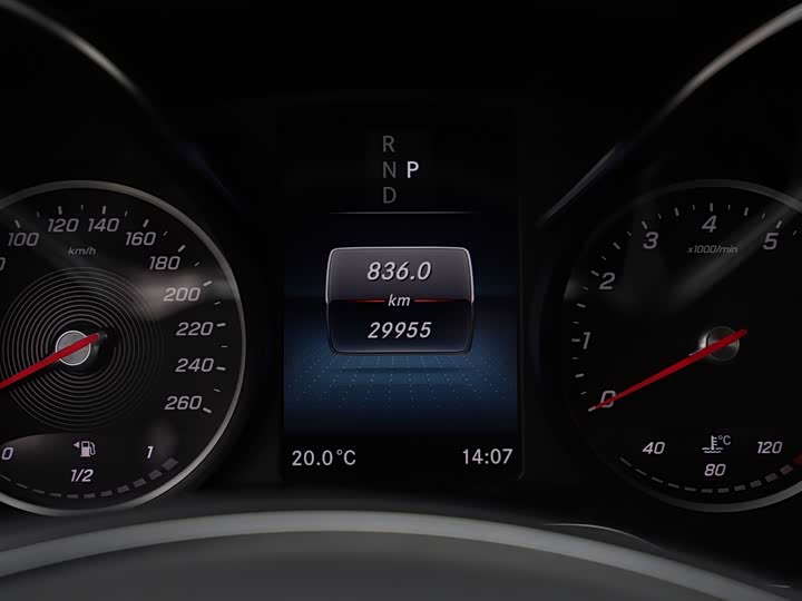 Фото 14 - Mercedes-Benz V-Class