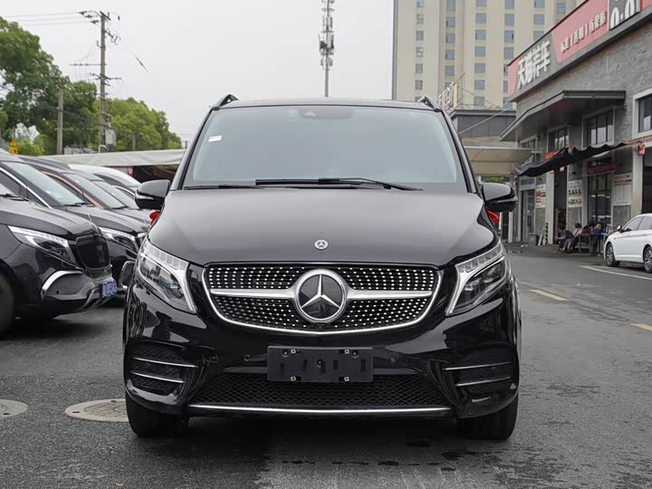 Фото 2 - Mercedes-Benz V-Class