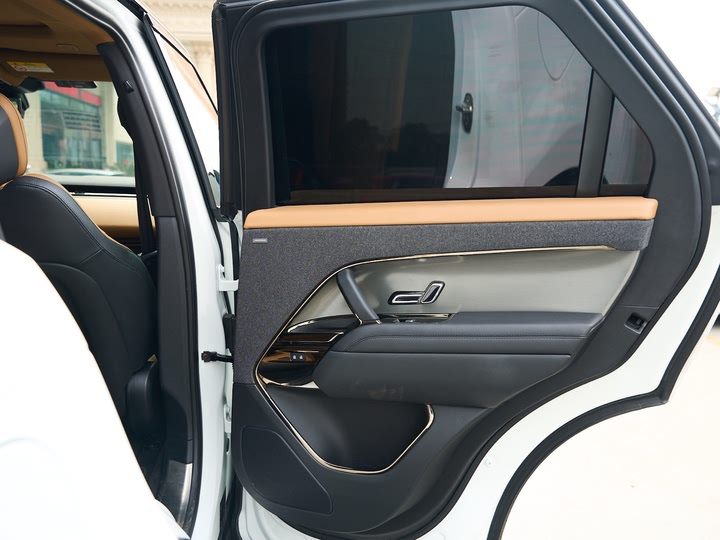 Фото 12 - Land Rover Range Rover Sport