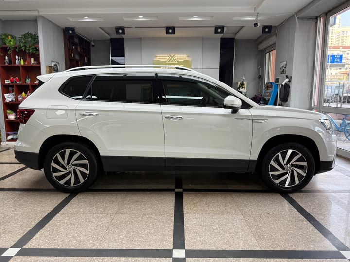 Фото 4 - Volkswagen Tharu EV