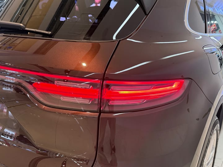 Фото 16 - Porsche Cayenne