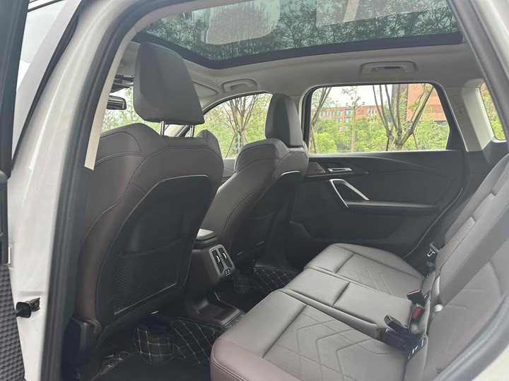 Фото 27 - BMW X1