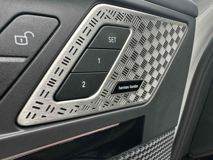 Фото 28 - BMW X1