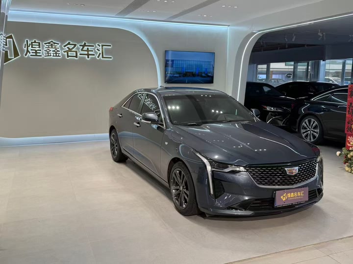 Фото 3 - Cadillac CT4