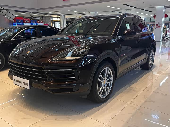 Фото 1 - Porsche Cayenne