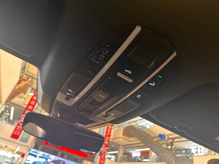 Фото 23 - Porsche Cayenne