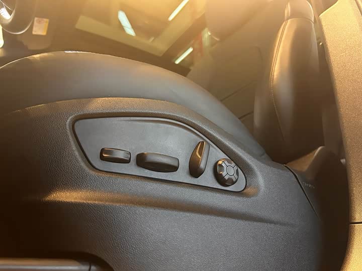 Фото 24 - Porsche Cayenne