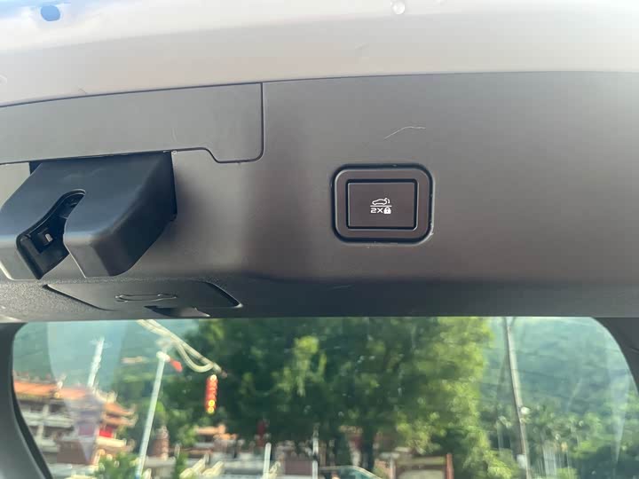 Фото 23 - Changan UNI-V