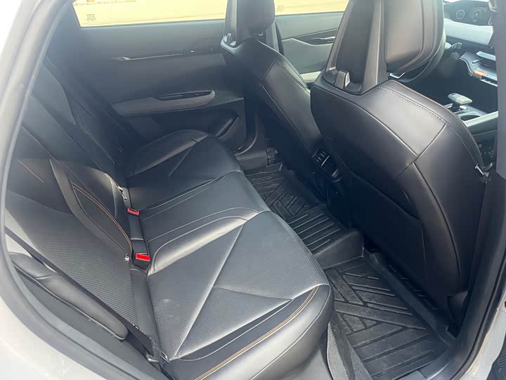 Фото 24 - Changan UNI-V