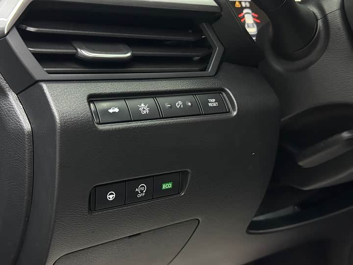 Фото 11 - Nissan Teana