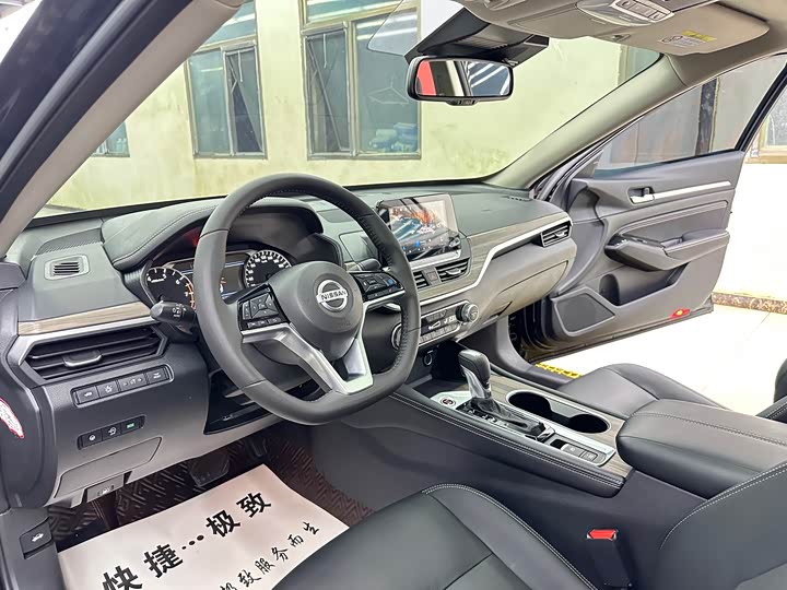 Фото 7 - Nissan Teana