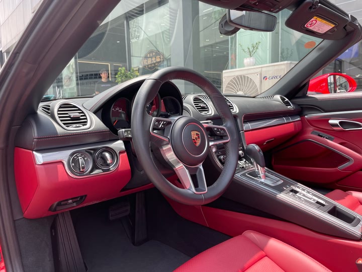 Фото 6 - Porsche 718