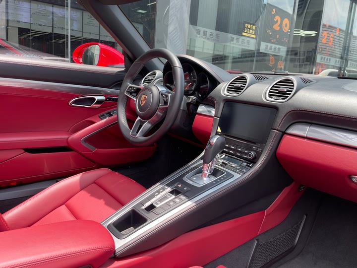 Фото 8 - Porsche 718