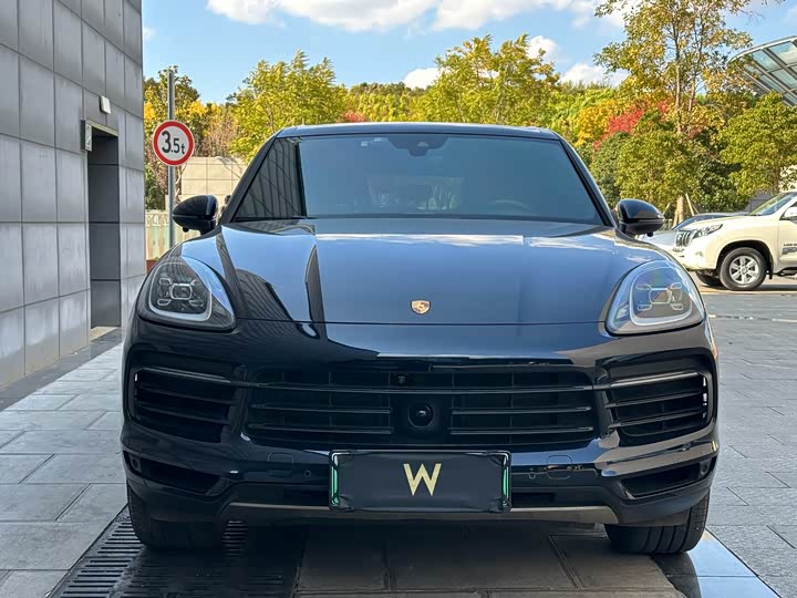 Фото 2 - Porsche Cayenne Hybrid